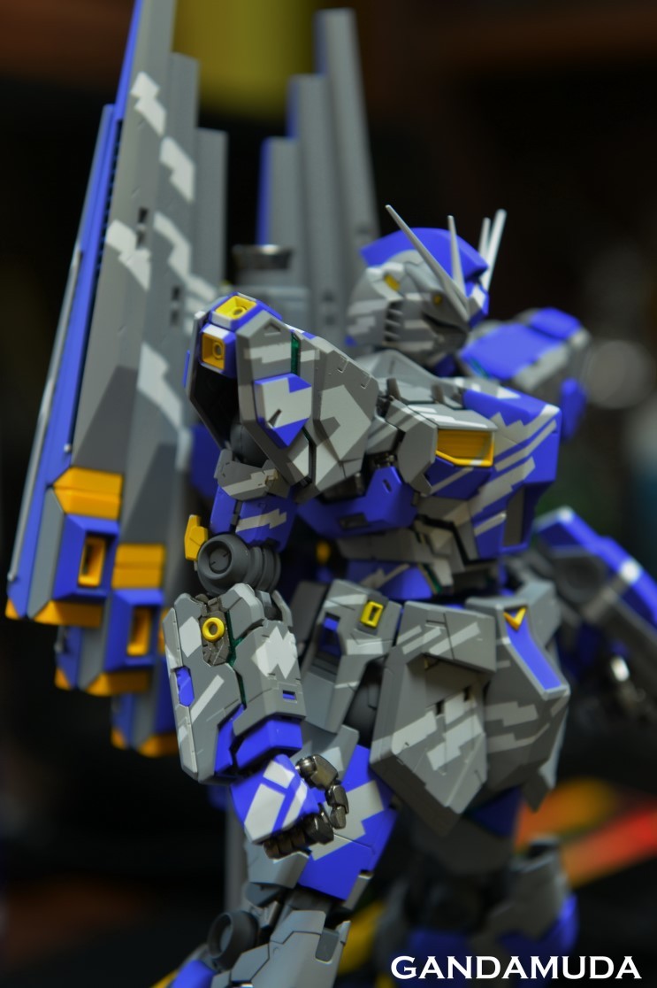 gunjap:  MG Nu Gundam Ver.Ka Custom Paint: Latest Work by Gandamuda. Full PHOTO REVIEW