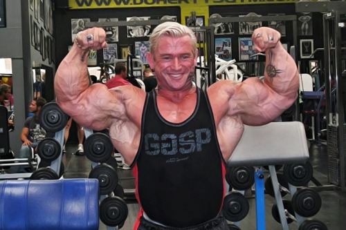 Lee Priest.