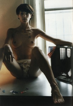 Nudesartistic:  (Via Eleonora Bosé - Purple Magazine, Winter 2000/2001 | Pechos