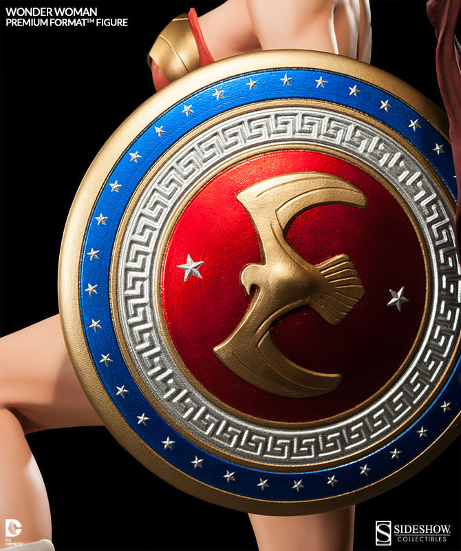 xombiedirge:  Wonder Woman Premium Format Figure by Sideshow Collectibles Wonder