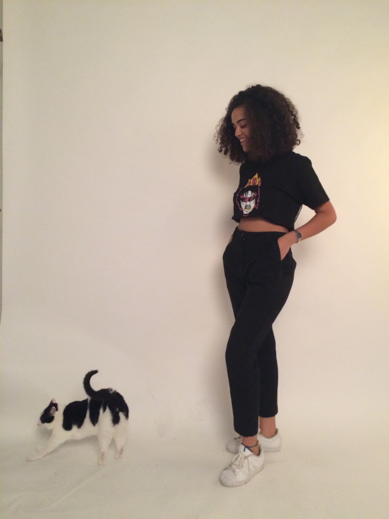yazmineok:  me &amp; cat 
