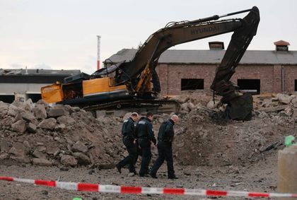 WWII-era bomb explodes in Germany, killing 1 | World | News | Toronto Sun
“
WWII-era bomb explodes in Germany, killing 1 | World | News | Toronto Sun.
”
View Post