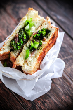 do-not-touch-my-food:  Grilled Cheese with Broccolini, Sautéed Red Onions and Red Pepper Flakes