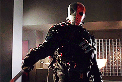 batman-nolanverse:   Deathstroke has arrived …   