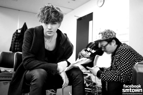Kris || Backstage