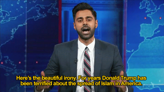 sandandglass:The Daily Show, January 30, 2017