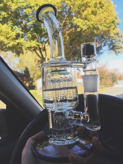 andthesorcerersstoned:  New bong 😍🍃👻 adult photos