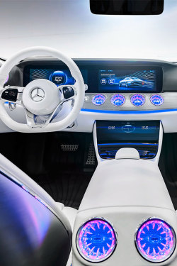 fullthrottleauto:    Mercedes-Benz Concept IAA (#FTA) 