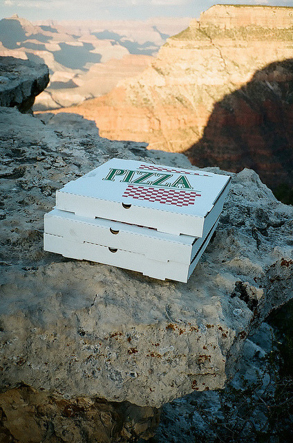 pokec0re:  pizza grand canyon by jamie florance on Flickr.