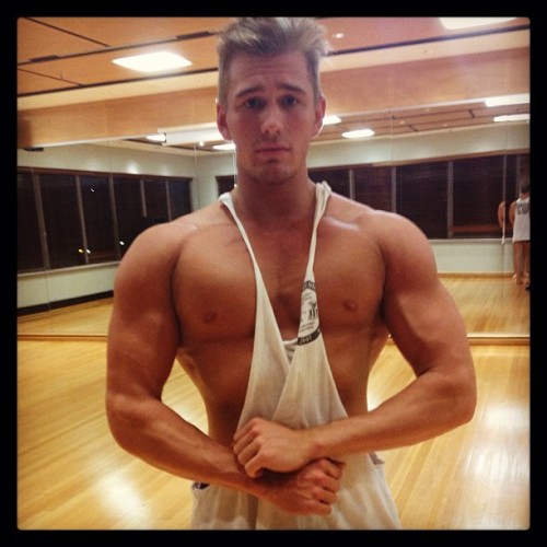 faggotdreams:  From the archives 