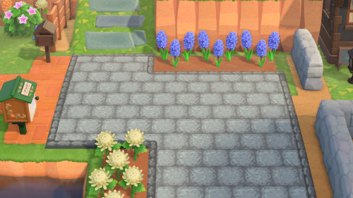 Updated Stone Path set, now done in game so no QR code necessary :) It’s toned blue a bit too 