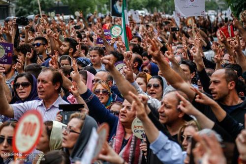 iranian-atheist:Tehran, IranApril 24, 2015Thousands of Iranian Armenians, joined by other Iranians, 