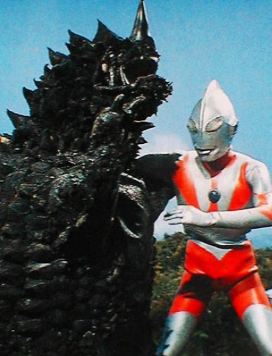 kaijusaurus:  Ultraman; “The Lawless Monster Zone” (1966).  Now we’re talking! Quality entertainment!!