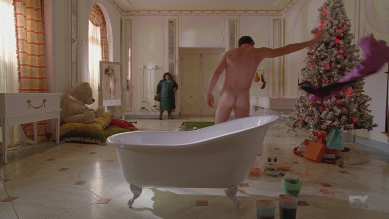Male Celebs Naked