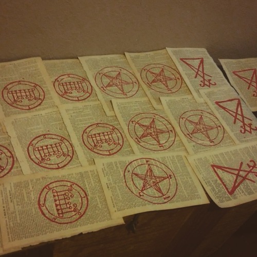 Occult symbols// Printed on 100 years old Bible pagesavailabla at: www.etsy.com/de/shop/haereticum