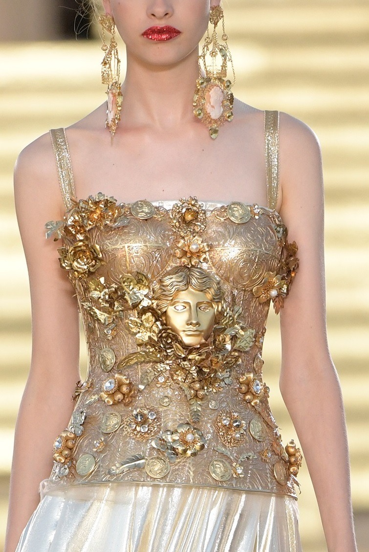 dolce and gabbana couture 2019