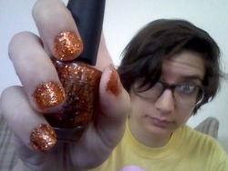 I haven&rsquo;t cleaned up the edges of this polish yet, but OPI&rsquo;s Orange You Fantasic! is probably one of the best glitters I&rsquo;ve worked with in a long while.