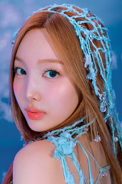TWICE // DIVE SOLO TEASERS