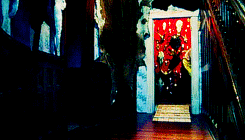 droqo:  The Best Horror Films ↳ The Texas Chainsaw Massacre (1974) 