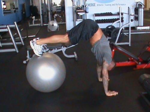 shimmeringpinkblush:  Randy working out at Emerge Fitness Gym.  You might want to take your clothes off Randy…you don’t want them to get covered in sweat! ;)