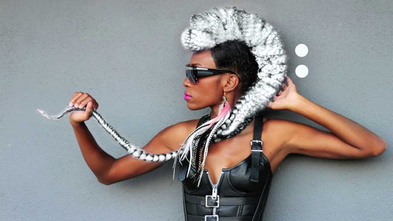 talesofthestarshipregeneration:  nik west, bassist and soloist 