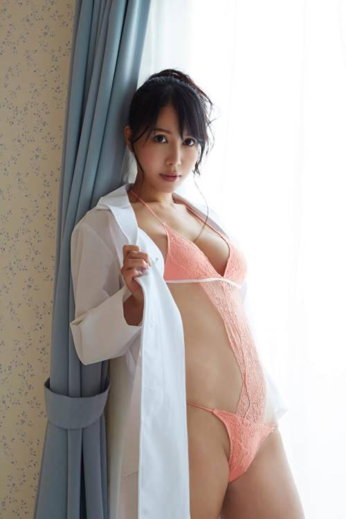 Hana Aoi