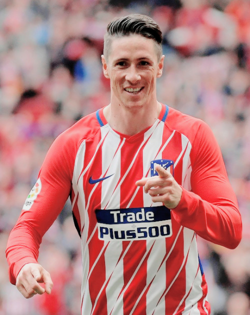 sashosasho: Atletico Madrid’s Spanish forward Fernando Torres celebrates a goal during the Spa