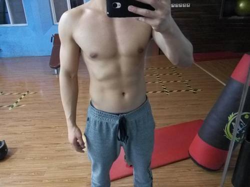 banxianqs2:  转自搜同 https://76.164.232.68/