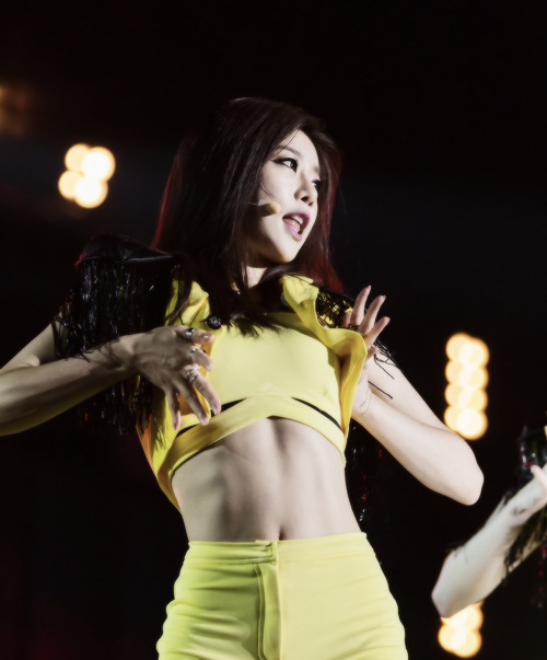 pinkhot:2/50 edits of the gorgeous park sojin.