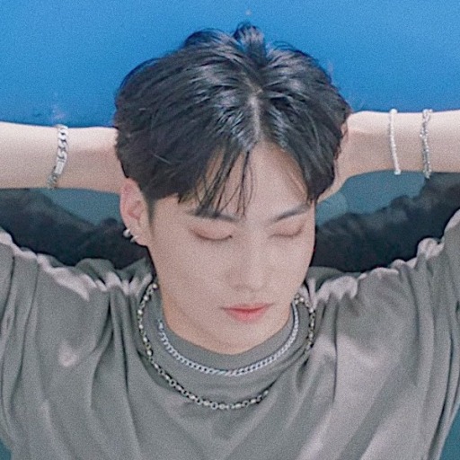 yeolipops:  i feel like this gif describes my reaction to life  like responsibilities