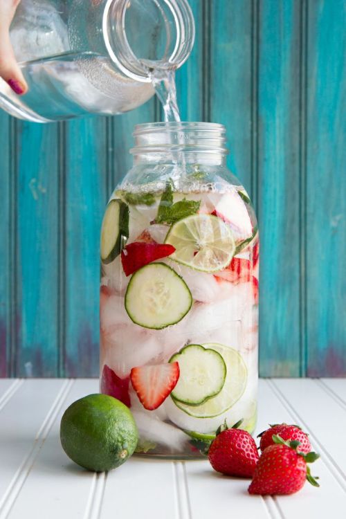 Strawberry Lime WaterLooks so refreshing! We almost always have healthy &amp; fruit-flavored wat