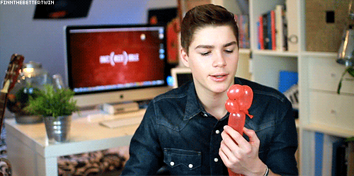 Time-lapsed…flaccid to hard. Gotta love gifs.