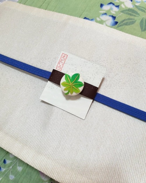 Lovely soft green yukata with a cute button-shaped kaede (green maple leave) obidome, seen on