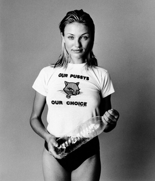 cinequeer:Cameron Diaz photogaphed by Michel Haddi, 1998