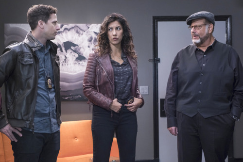 Brooklyn Nine-Nine: “Return to Skyfire” episodic photos