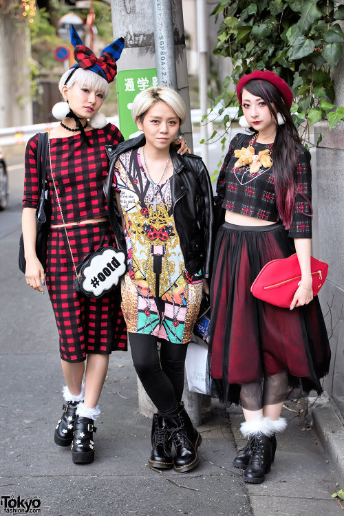 More of our street snaps from Tokyo Fashion Week! Most of our snaps were published by Vogue.com, but