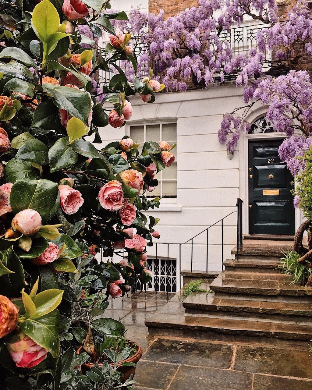 like-fairy-tales:By: Marion Loree | makinlondon