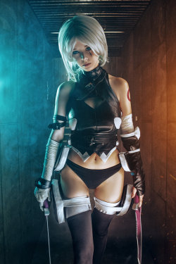 hotcosplaychicks:  Fate/Apocrypha - Jack the Ripper cosplay by Disharmonica Follow us on Twitter - http://twitter.com/hotcosplaychick