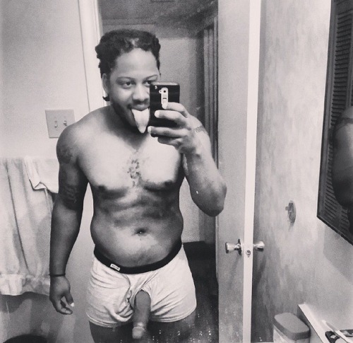dmvwildboyz: blakeyboo21: hotthickboys: Follow the Blog hotthickboys.tumblr.com/  Thick thund