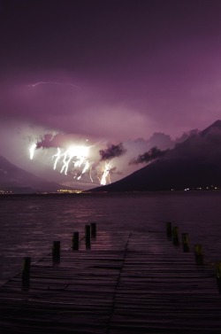 heaven-ly-mind:  Riding storms by Christian