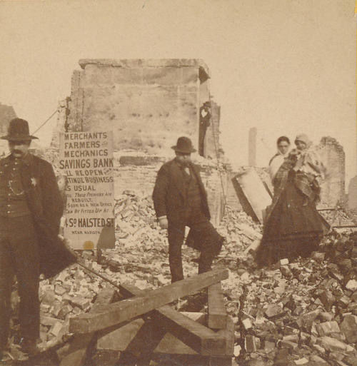 Chicagoans rummage through what remains of their city, October 1871, Chicago. The fire burned Octobe