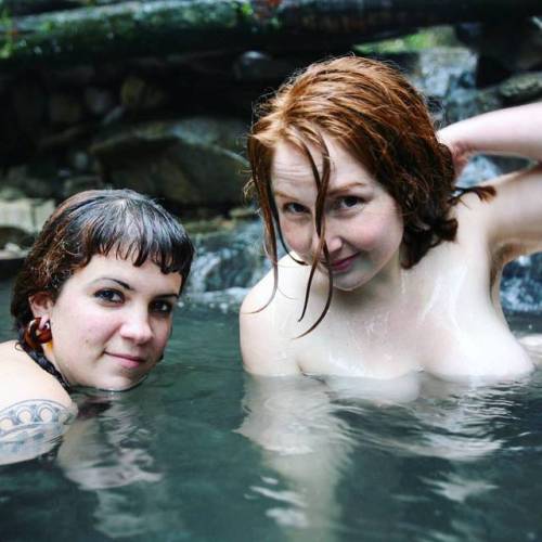 Kriket and Kaianne, Terwilliger Hot Springs, Oregon