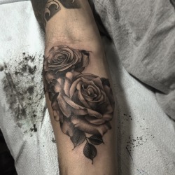 Fuckyeahtattoos:  Roses Done By Eddie Lee In Arcadia, Ca, Usa  Ink Shop Tattoo Parlor,