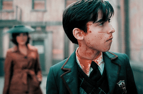 Aidan Gallagher As FIVEThe Umbrella Academy | Season 2