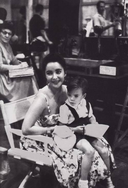 Elizabeth Taylor and her son Michael Wilding Jr. 