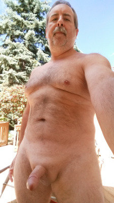 daddiesparadise:  Weather is hot but not more than him. lol  Reblog and follow my account: http://daddiesparadise.tumblr.comMore than 7000 followers of this blog.Feel free to submit your pic if you want to be appeared in my blog and let the world see