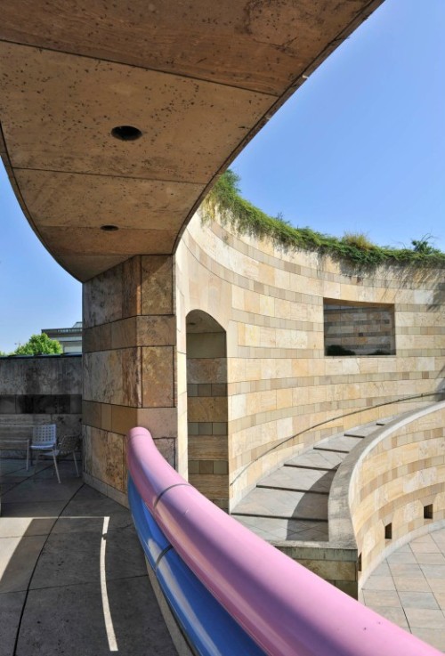 James Stirling, architecture State Gallery, Stuttgart, 1984. Germany. Photos © Staatsgalerie Stuttga