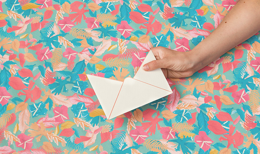 creative-branding:  LunadaÂ byÂ Futura â€” 