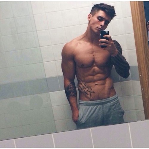 ilikeboysdaily:  Adi Gillespie  #iLikeBoysDaily #hotboys #hot #boys #sixpack #abs 