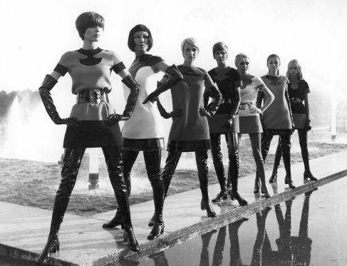 Designer Pierre Cardin turned toward gender-neutral collections in the 1960s. He created unisex foun